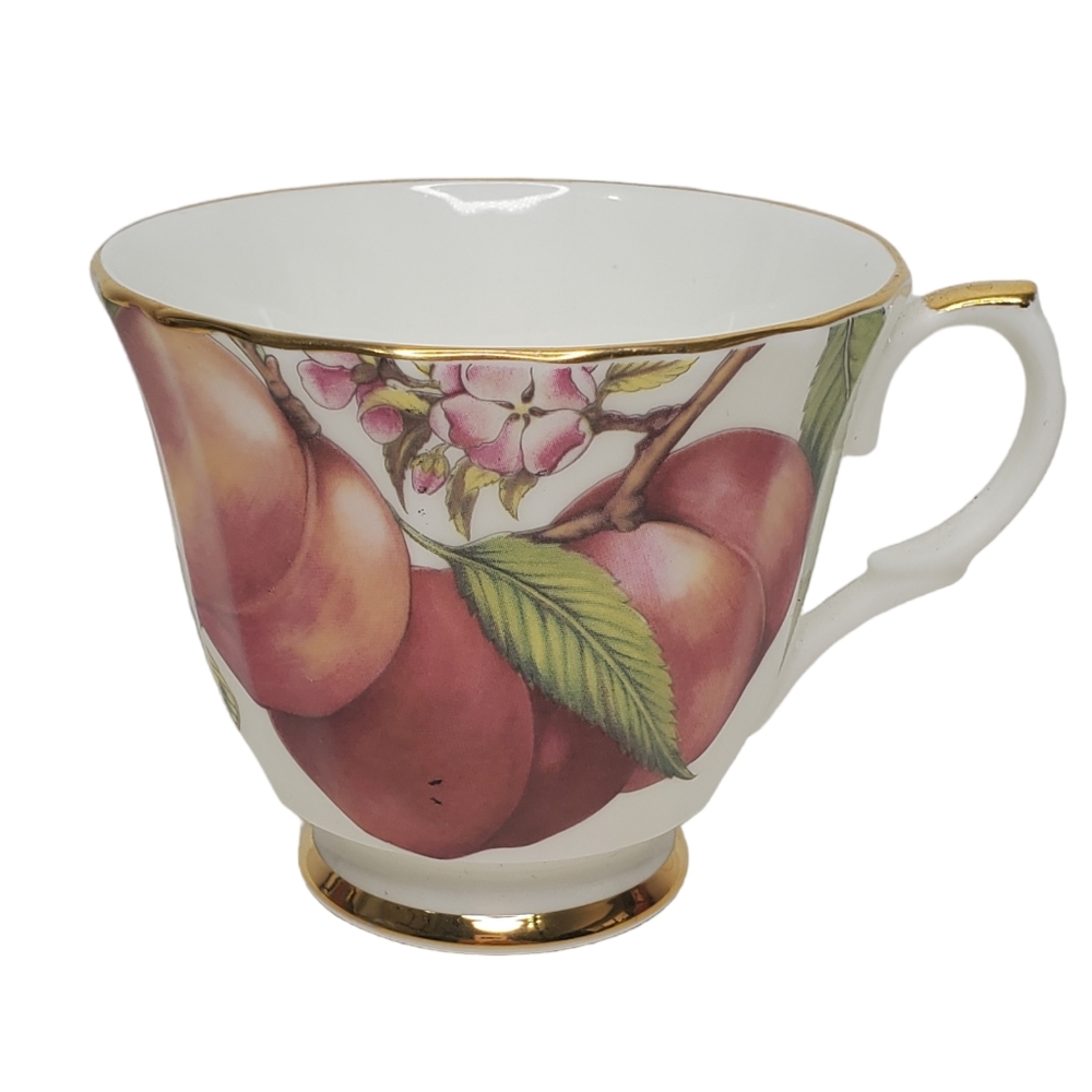 DUCHESS Fine Bone China England Peach and Blossom Tea Cup
